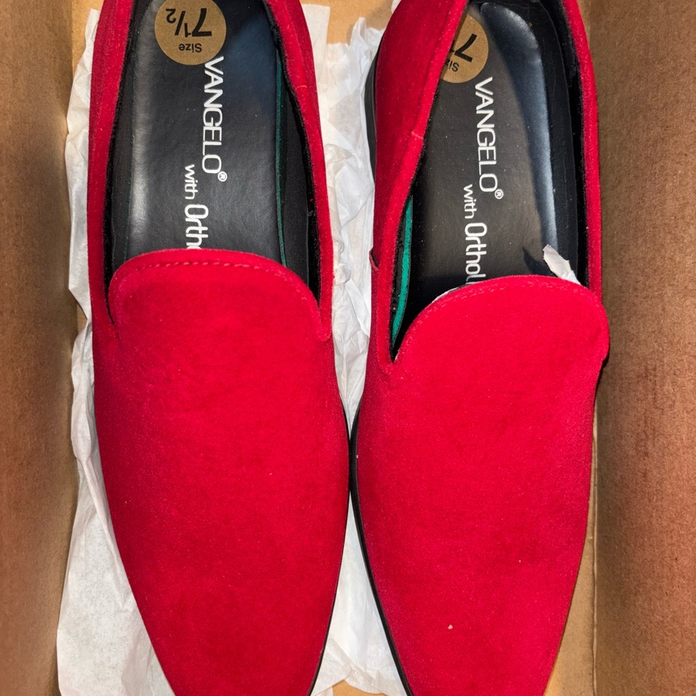 Vangelo size 7 1/2 red slip on dress shoe